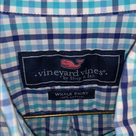 Vineyard Vines Blue Medium Slim Fit Button Down - Picture 2 of 3